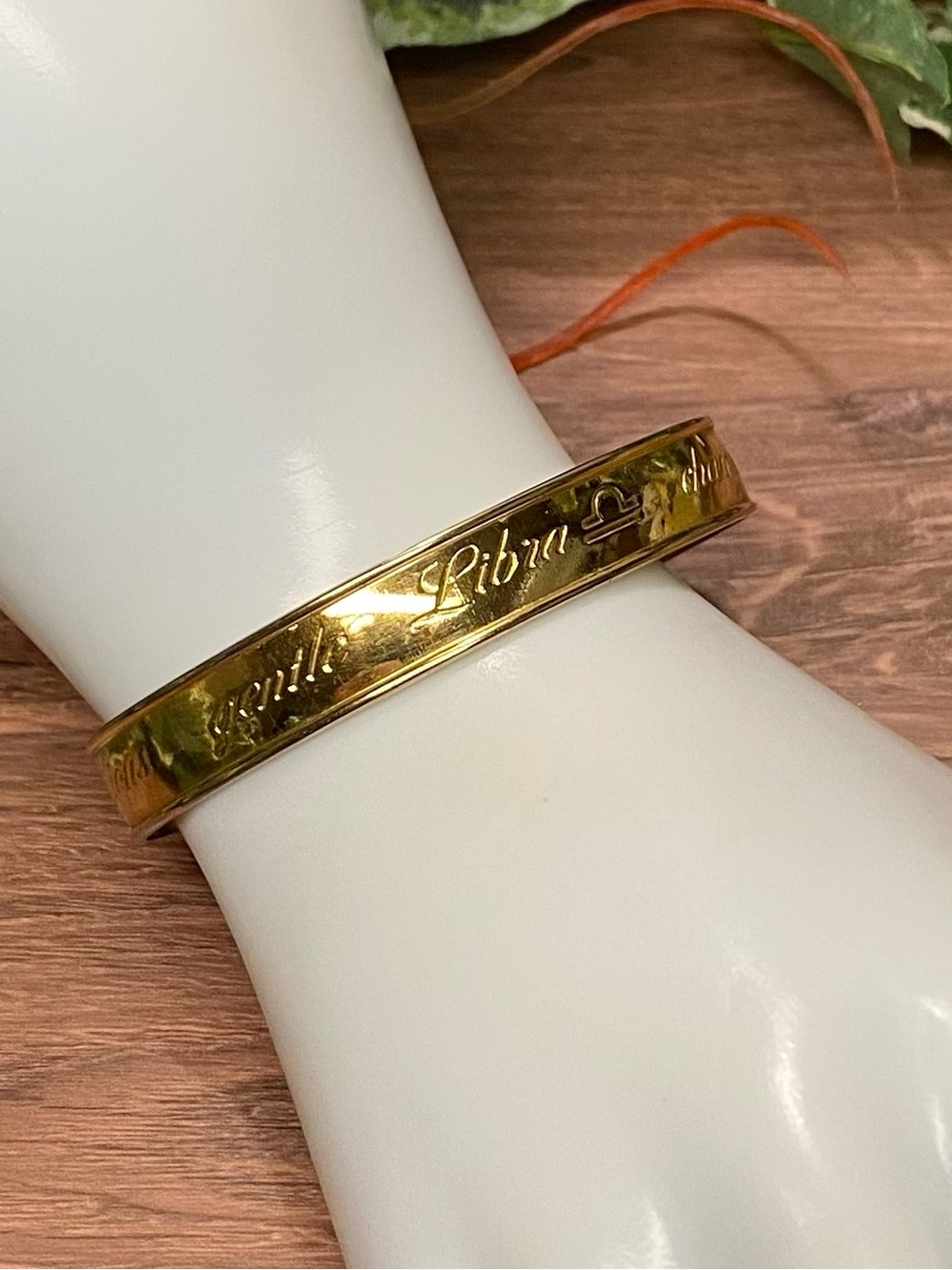Vintage 1979 Avon “Star Signs” Libra Gold-Tone Metal Cuff Astrology Bracelet